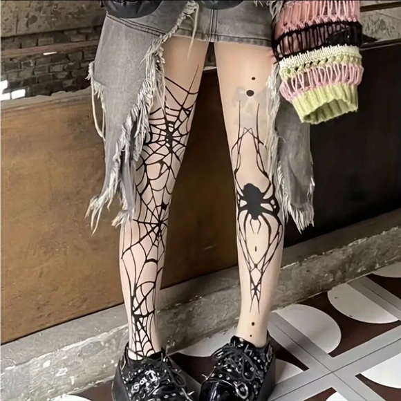 1 Pair Nude/Tan🕷️Spider Web Tights - Light Beige - Picture 6 of 8